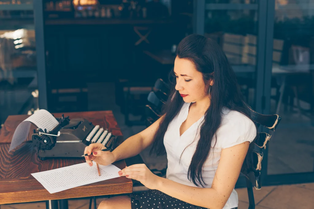 How Ghostwriting Works A Full Breakdown for New Authors (4)