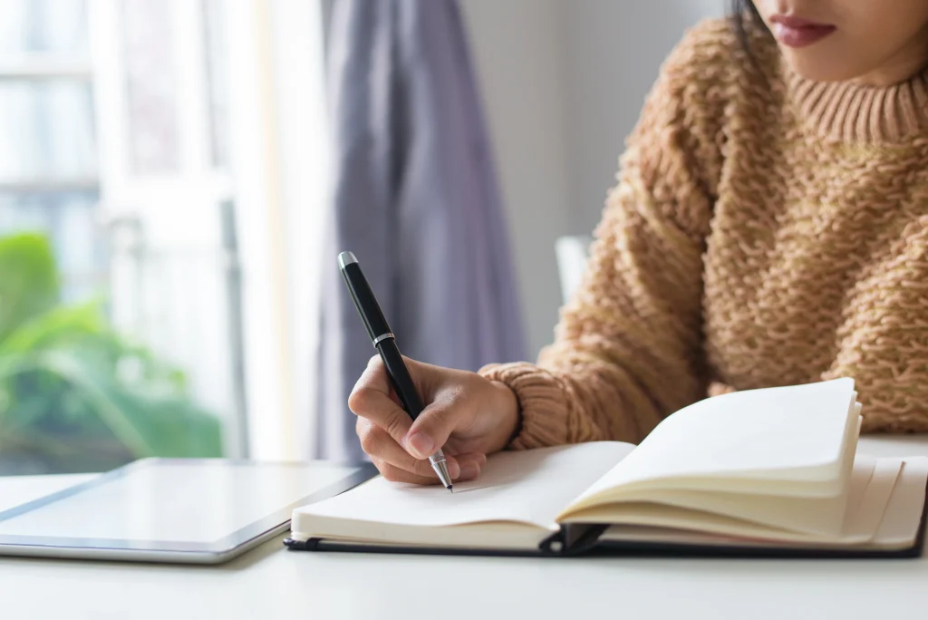 How to Create a Best-selling eBook with a Ghostwriter (2)