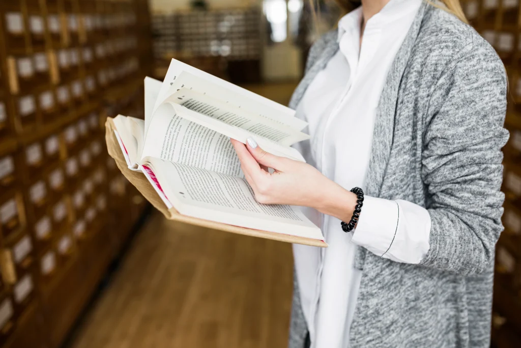 Why You Need a Professional Book Publishing Service (1)