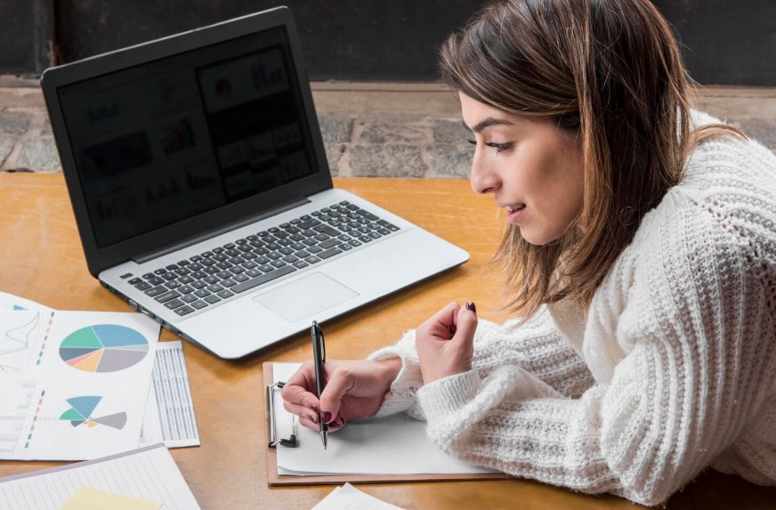 Writer optimizing content for SEO